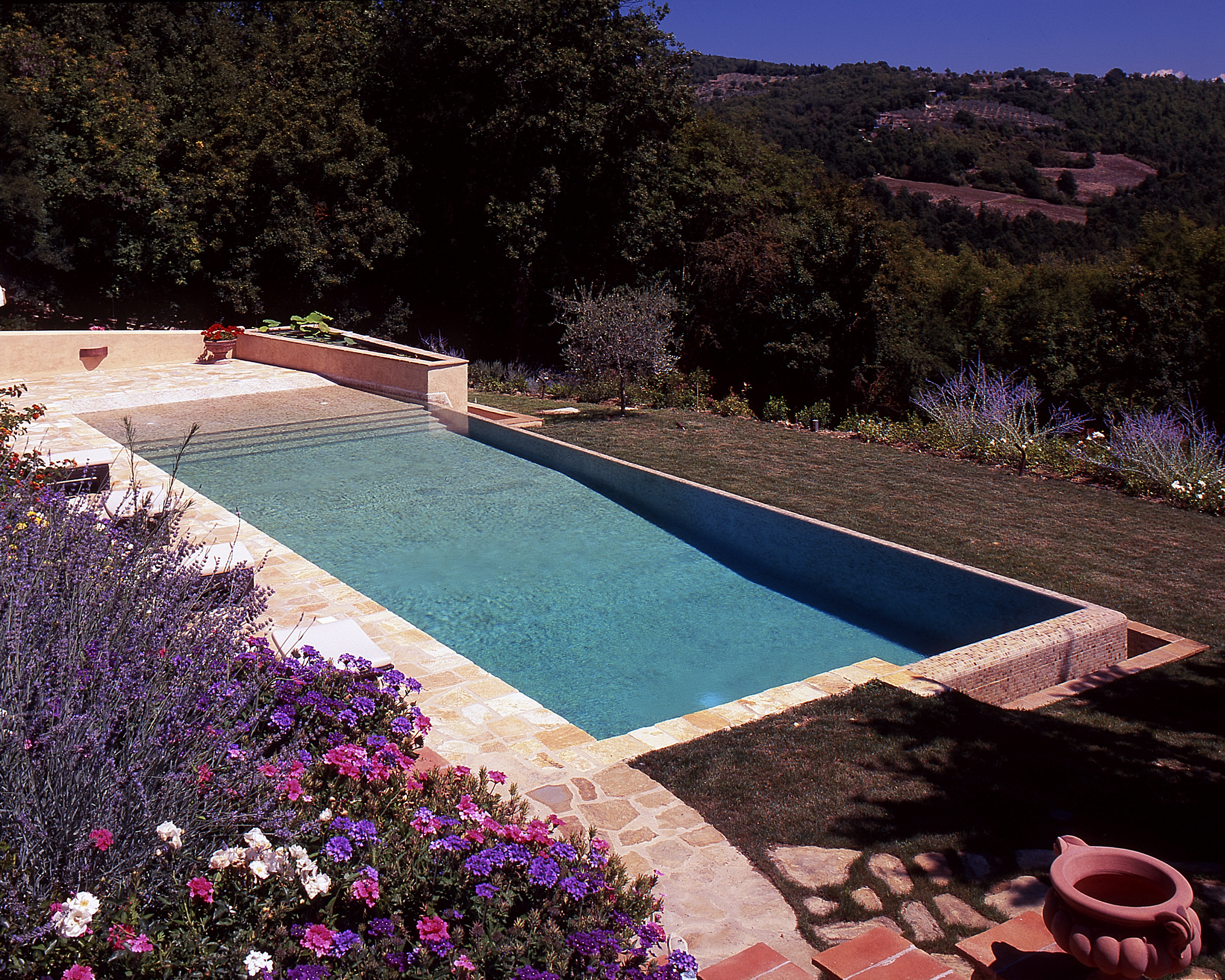 Quali sono le agevolazioni 2015 per ristrutturare la piscina interrata?