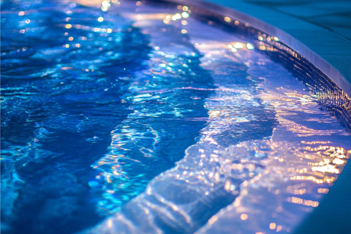 Quali permessi servono per costruire una piscina?
