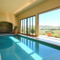 piscina-interna-villa