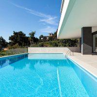 piscina-interrata-skimmer-vista-mare